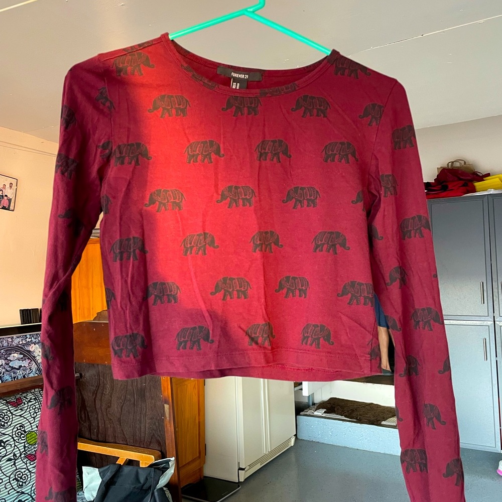 Red elephant long sleeve crop top